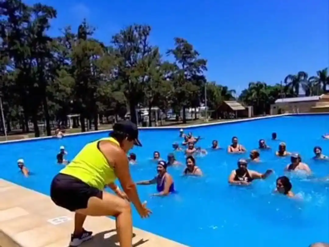 Acuagym en el Parque Municipal rufinense.
