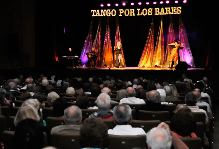 Artistas locales confroman una propuesta ya consolidada dentro de la agenda cultural tandilense.
