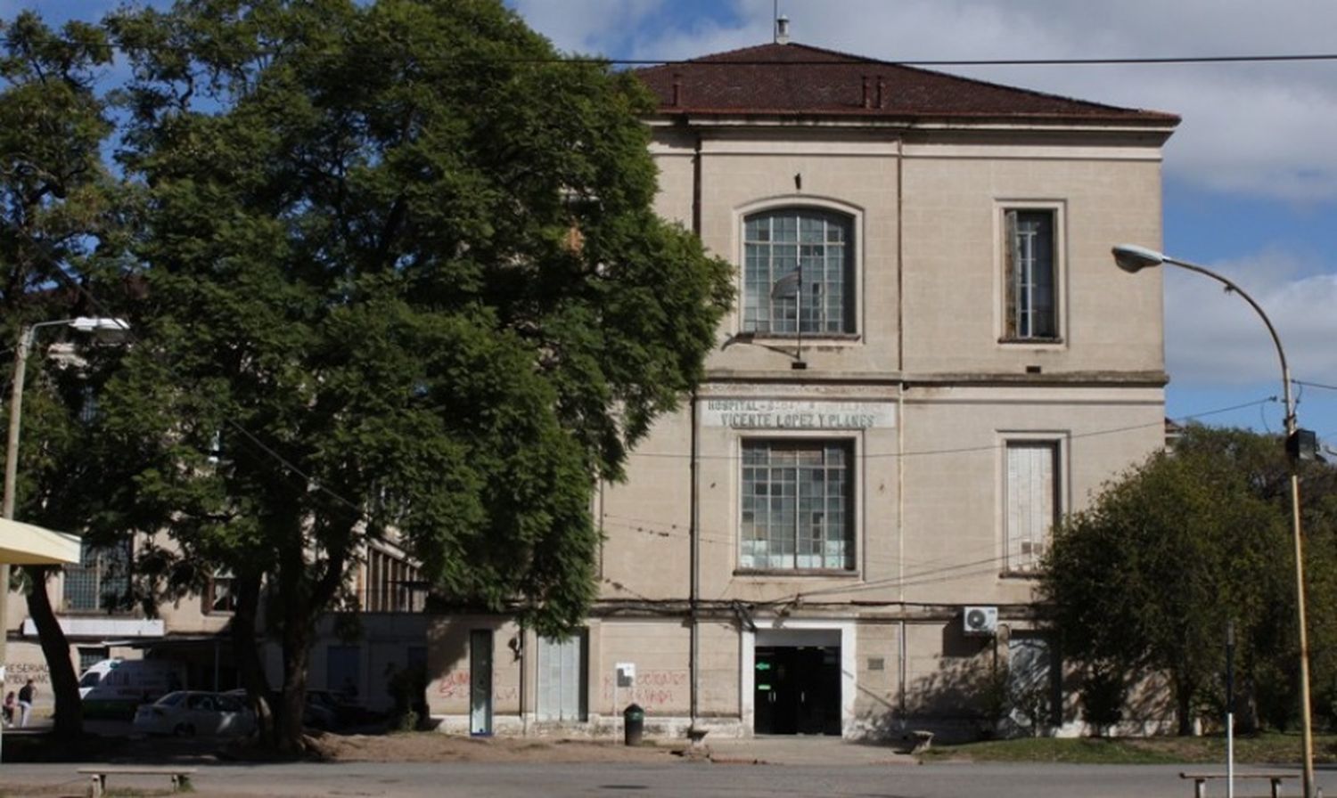 Una beba recién nacida fue golpeada y murió: Detuvieron a la madre