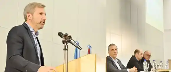 Provincia dispuso la cesantía de 174 agentes por distintos incumplimientos