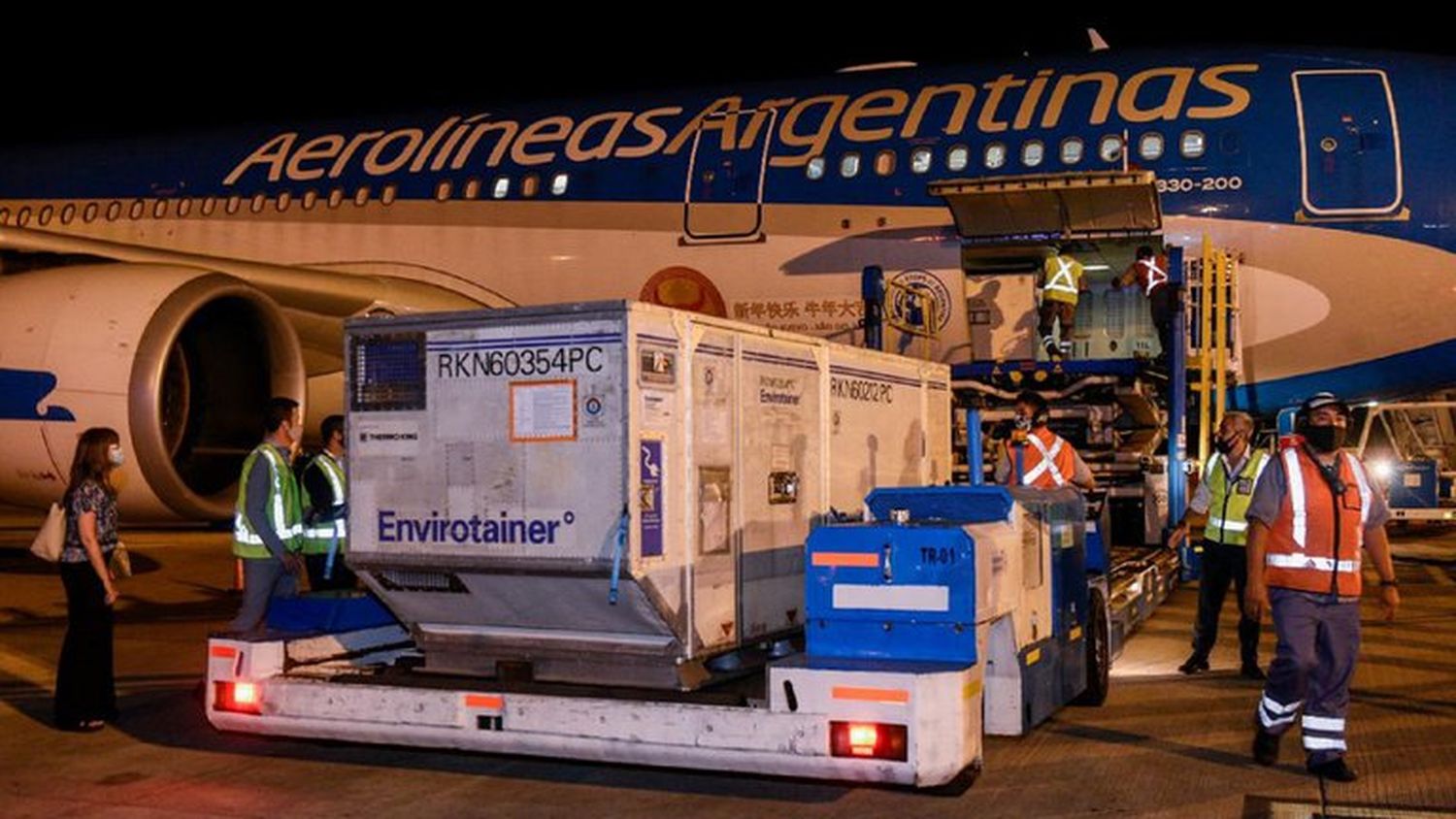 Aterrizó el noveno vuelo de Aerolíneas Argentinas con 370 mil dosis de Sputnik V