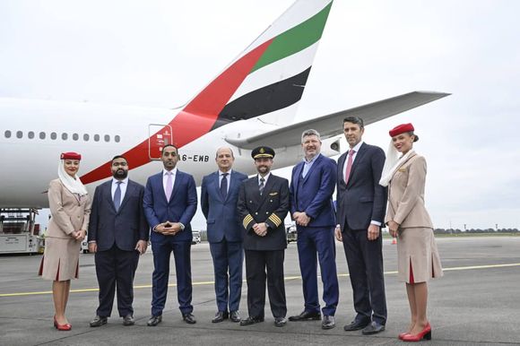 Sin esperar a los A350, Emirates regresó a Edimburgo