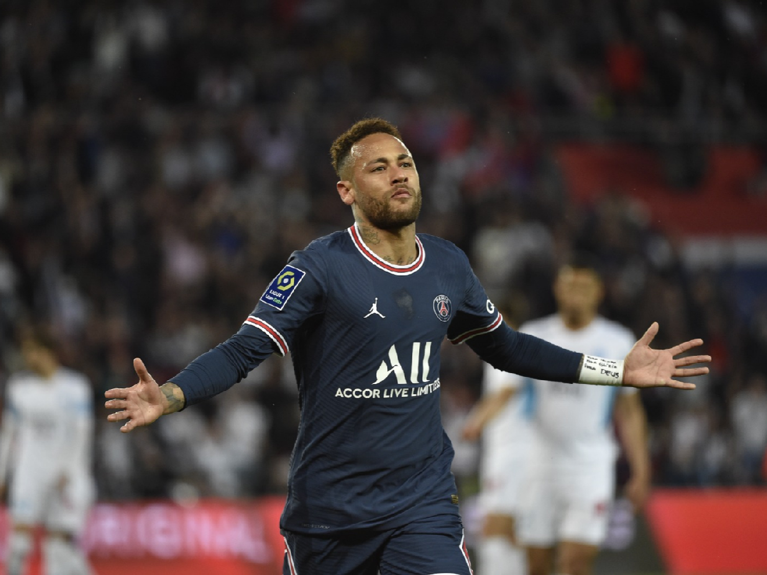PSG logró un triunfo clave por el título