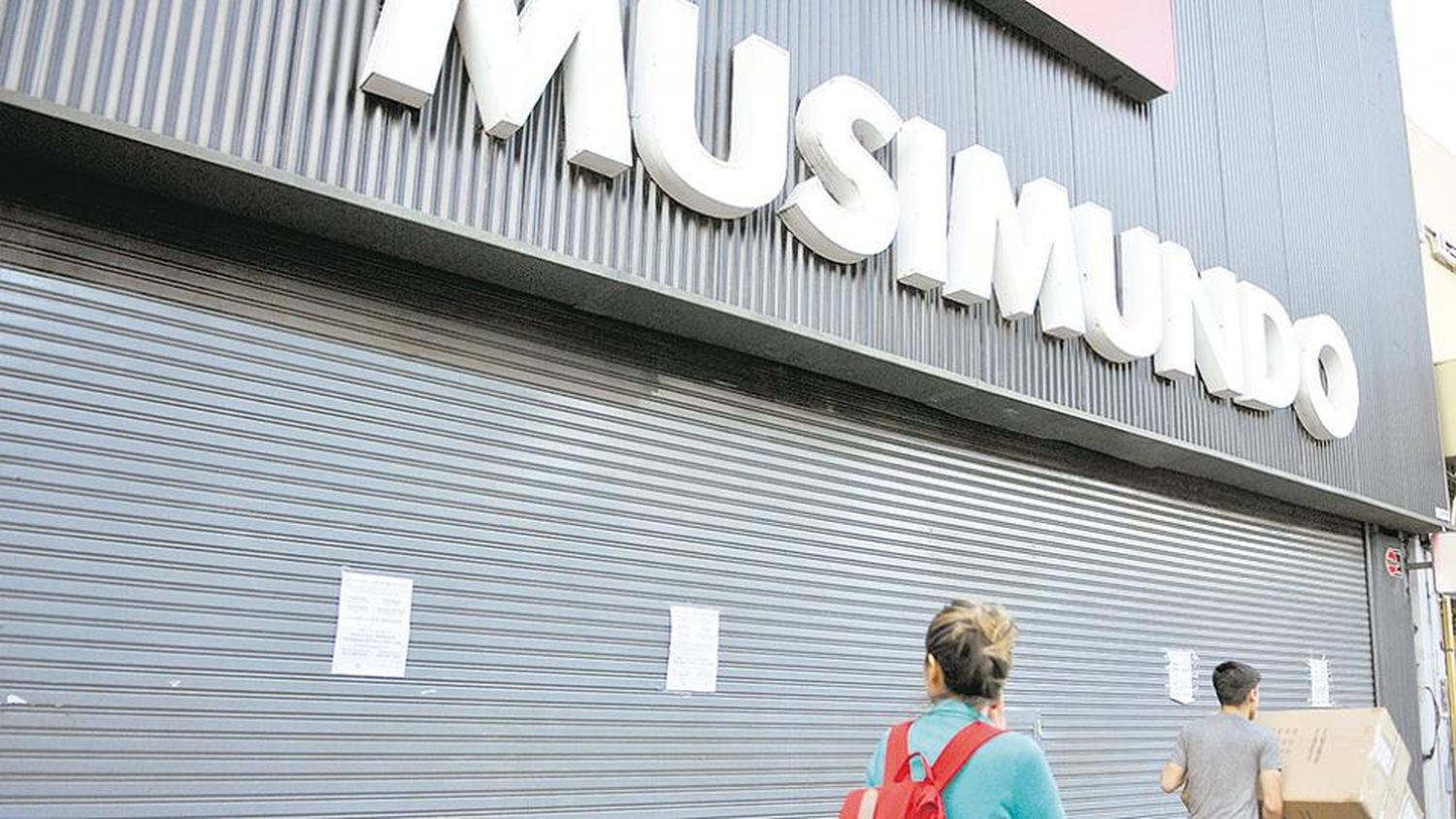 En dos días Musimundo cerró 8 sucursales en la Provincia y advierten por más locales