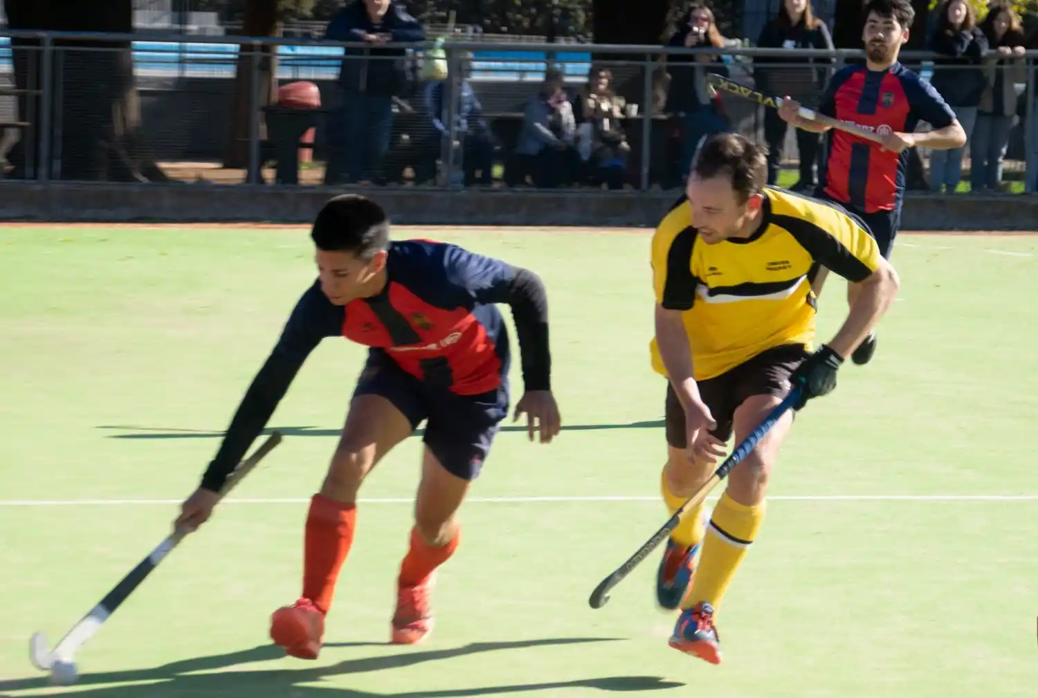 Uncas se metió en la final de caballeros