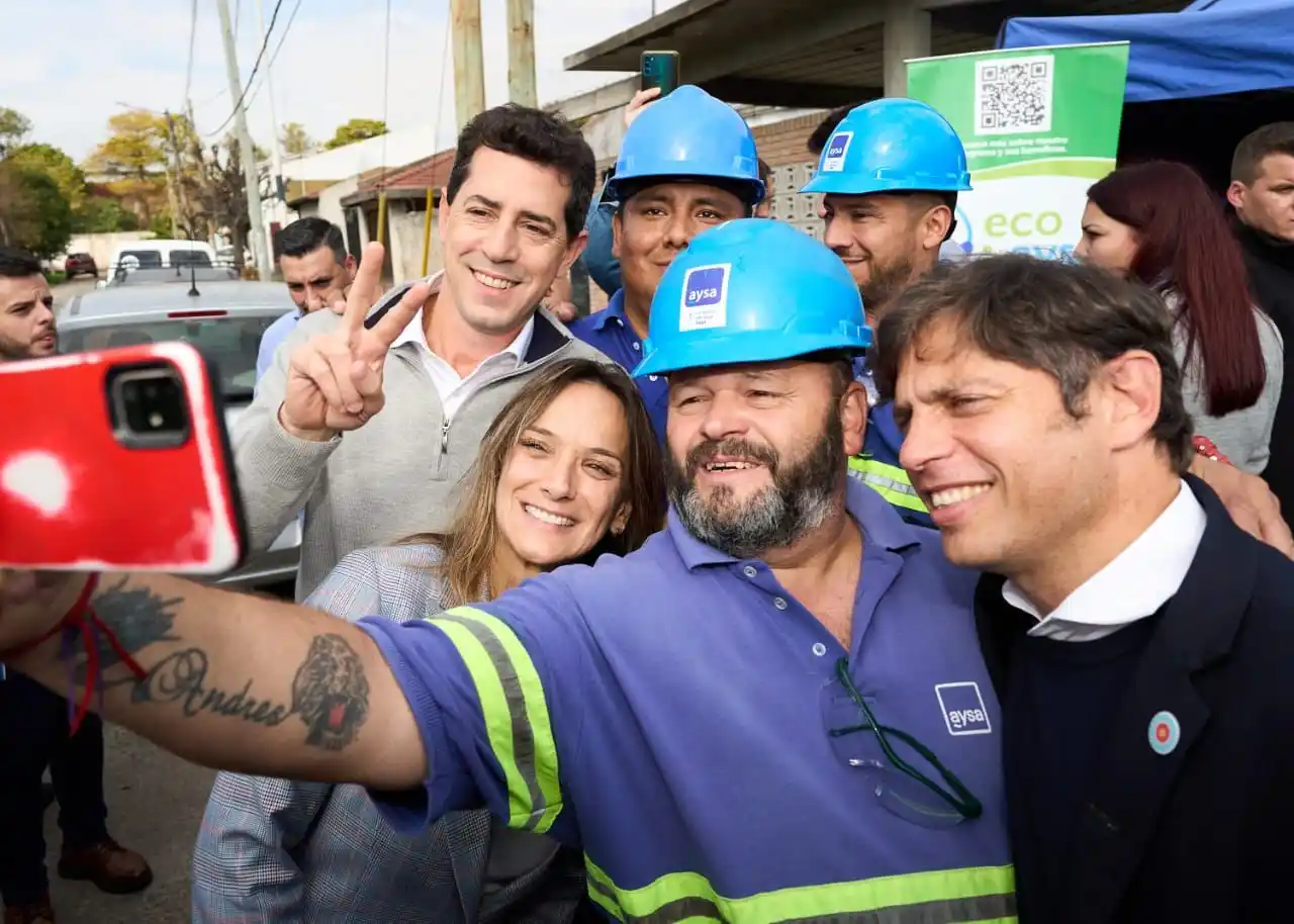 De Pedro, Galmarini y Kicillof inauguraron obra de cloacas en Tres de Febrero