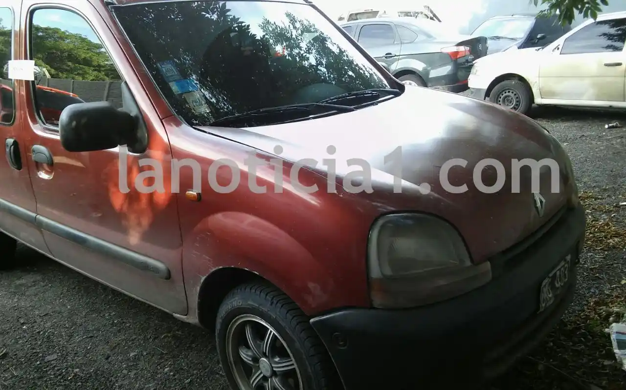 Detienen a piratas del asfalto que robaban cigarrillos en zona sur