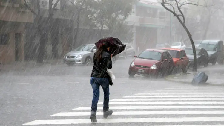 Alerta meteorológico para el centro-este de la Provincia por abundantes lluvias