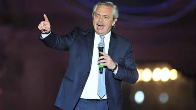 Paritarias: Fernández pidió a los gremios que no hagan "pedidos desmedidos"