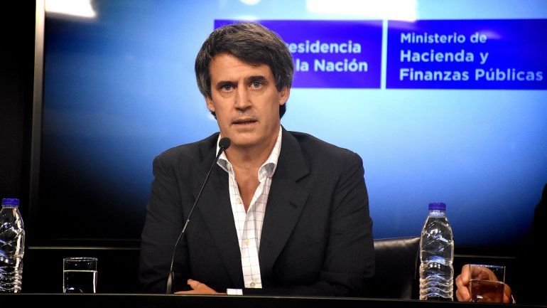 El Gobierno levantó el cepo:  se unificó el tipo de cambio 