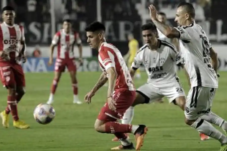 Unión SF se la juega en Santiago del Estero