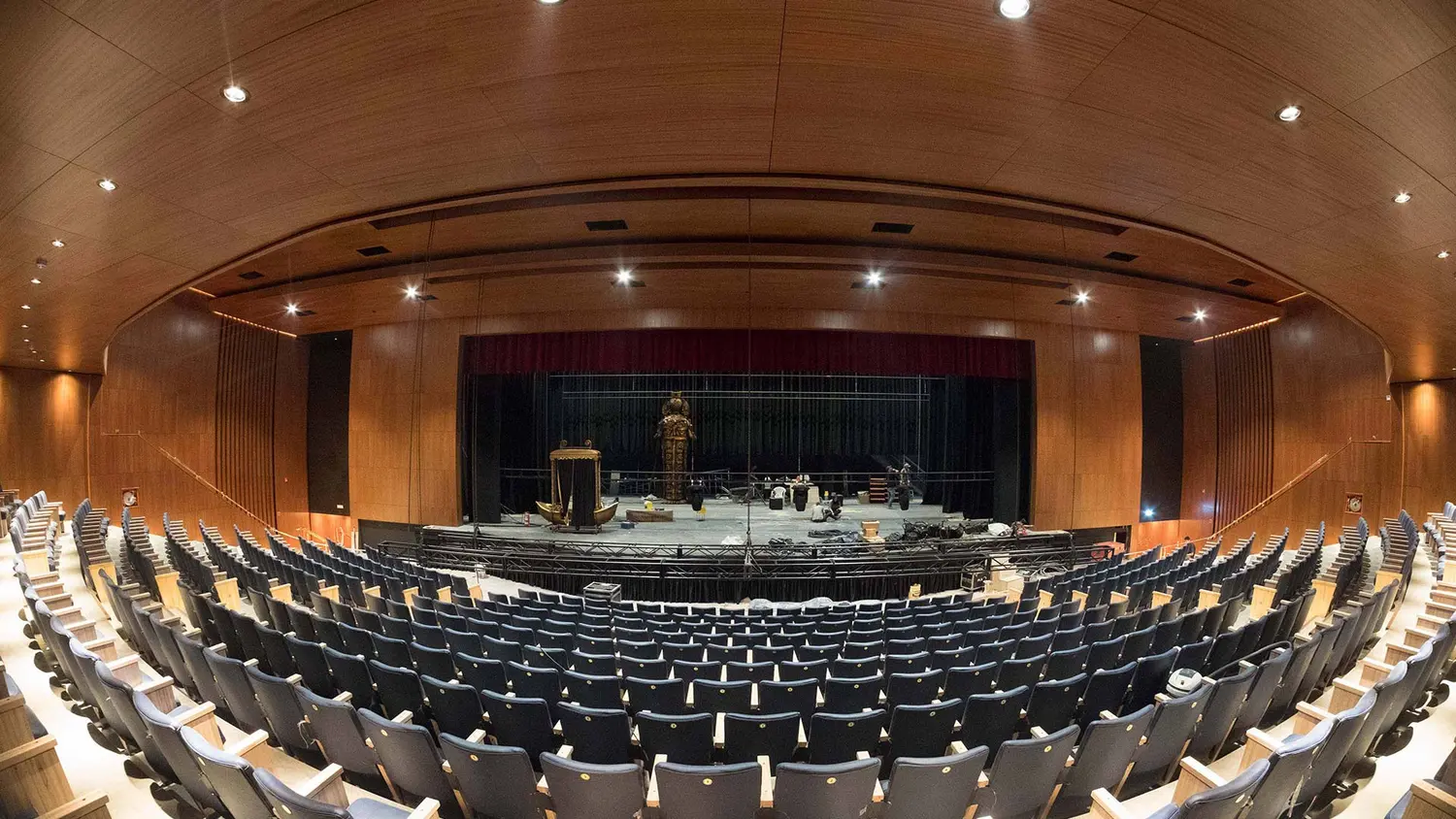El Ministerio de Cultura de Ciudad de Buenos Aires presentó la temporada teatral 2025 en el Teatro Tronador en Mar del Plata