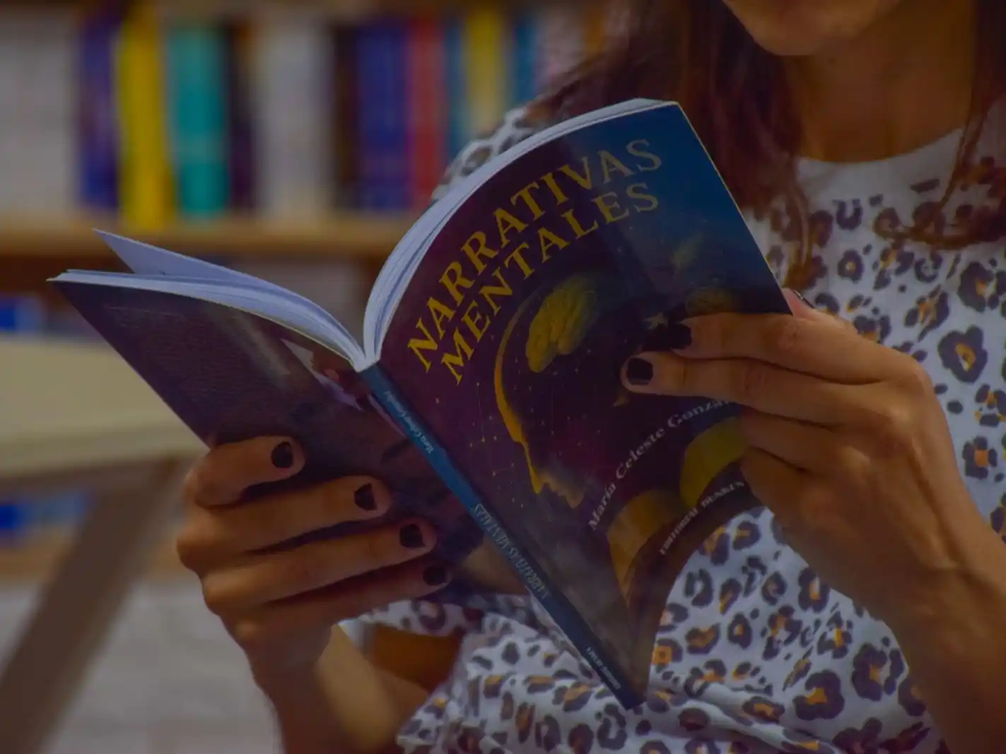 Narrativas Mentales, el más reciente libro de Celeste González. Foto: Gentileza