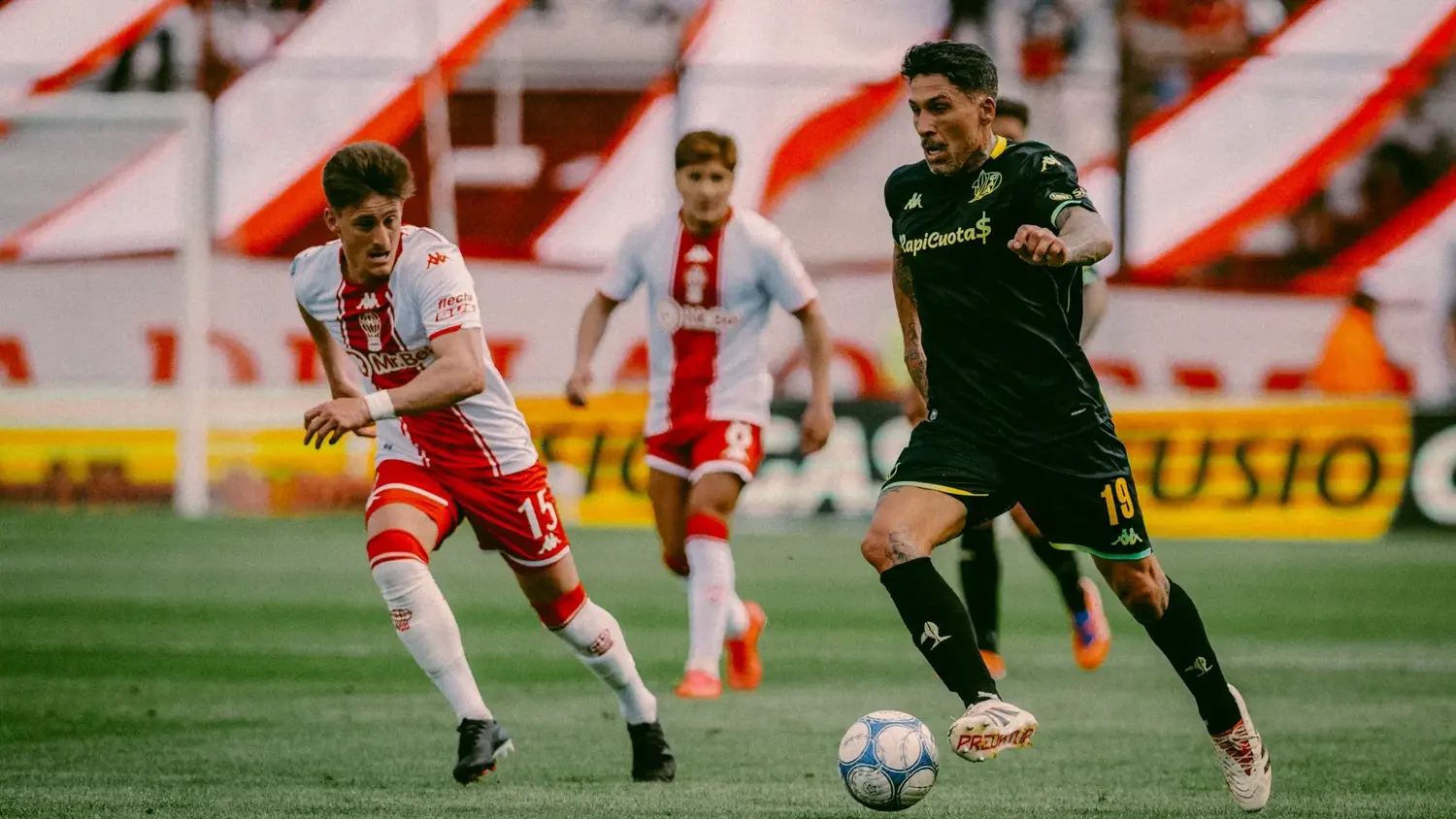 Huracán venció a Aldosivi y se consolida como protagonista en la Zona A