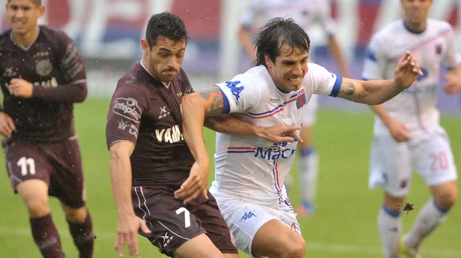 Lanús visita a Tigre en un partido definitorio para el campeonato