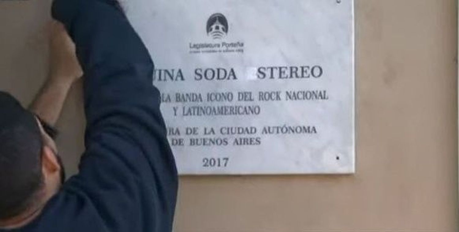 Otra placa con un error increíble en Buenos Aires