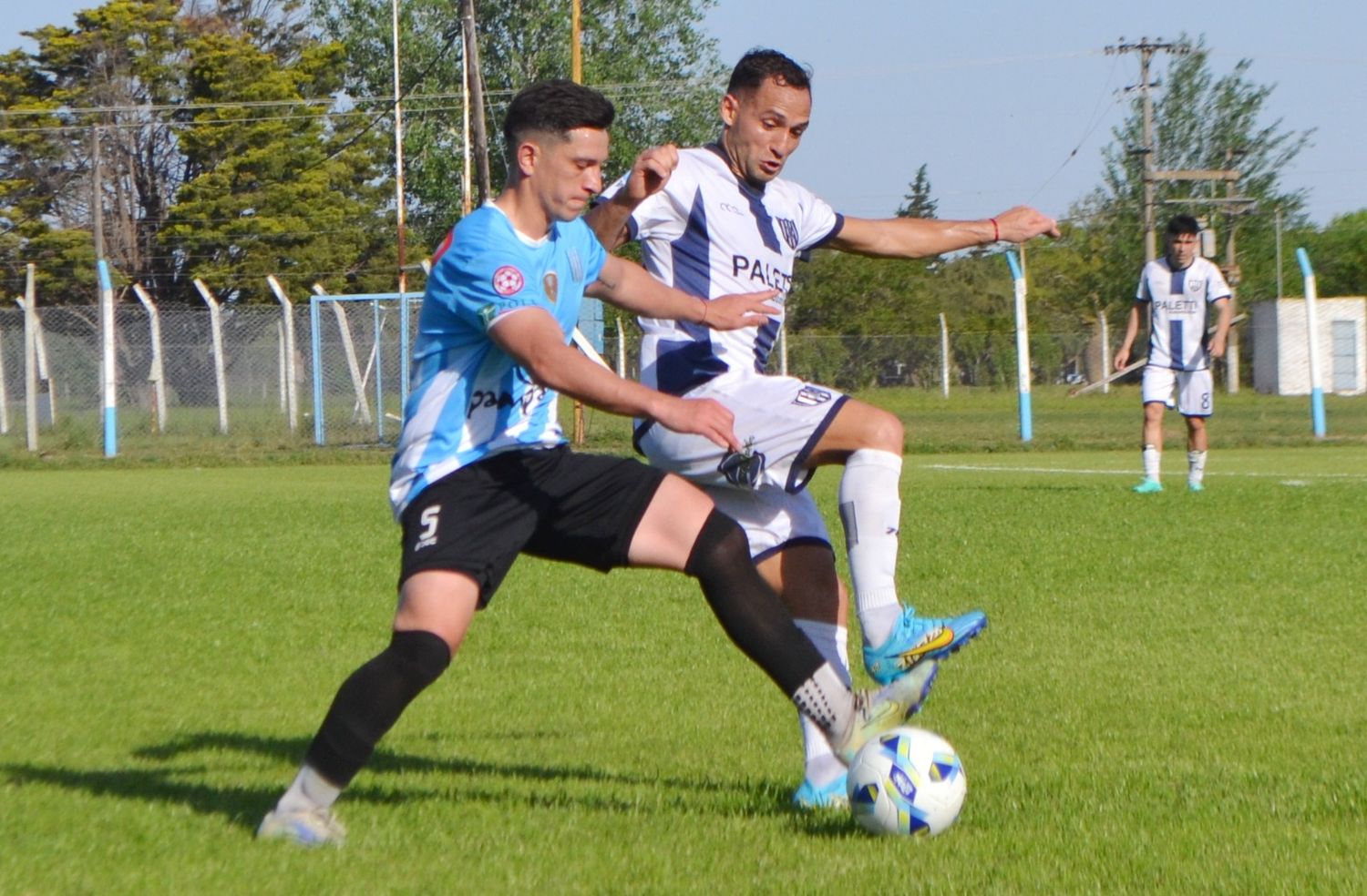 En el debut por el regional, la victoria quedó para los de Casilda. Foto: Sur24.