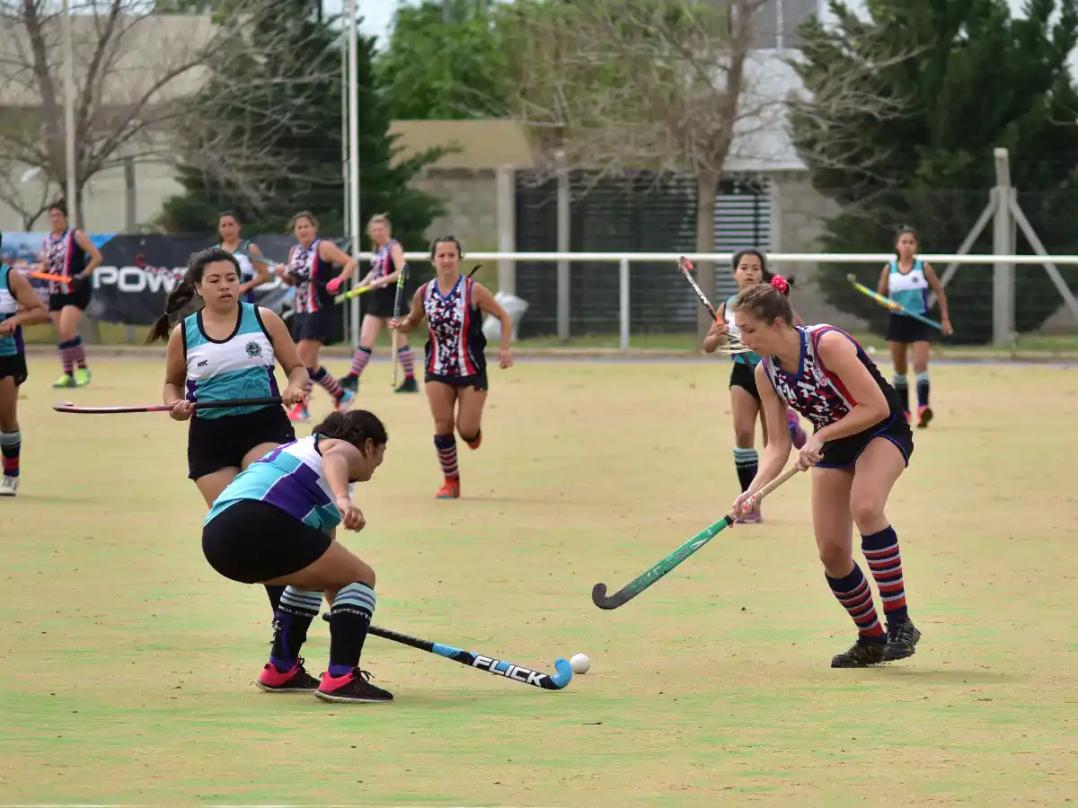 Comienza la acción en la liga local