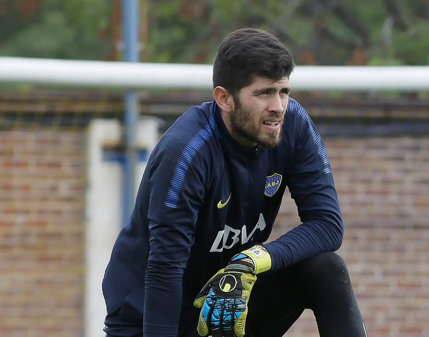 Sigue Rossi y entrarían  Gago y Tevez ante Racing