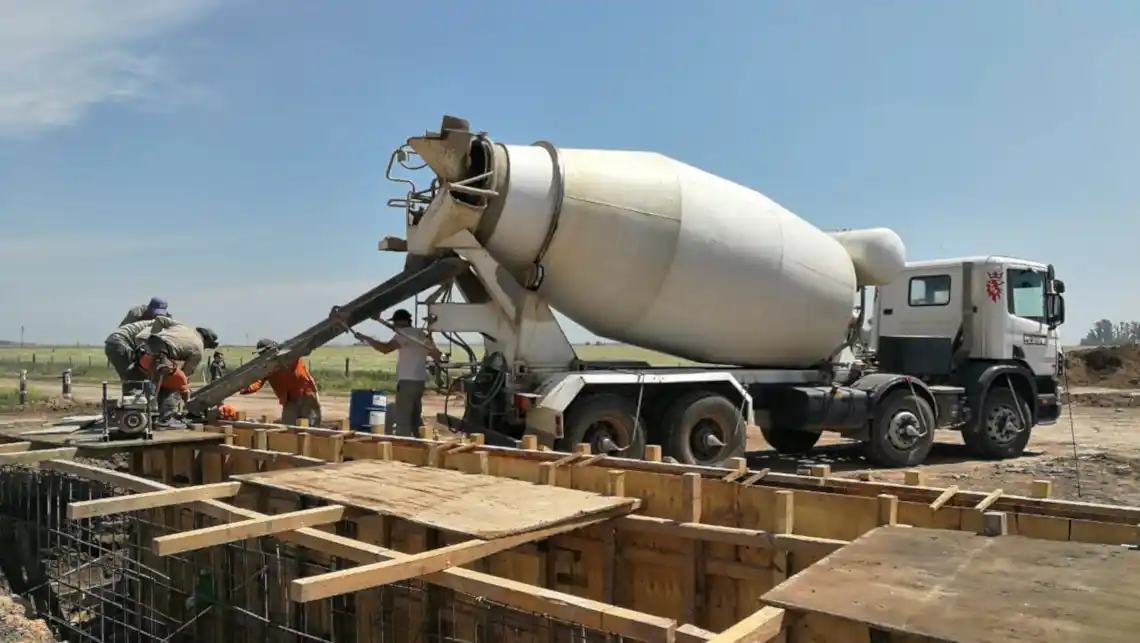 La provincia invierte más de 400 millones en la pavimentación de la Ruta 10