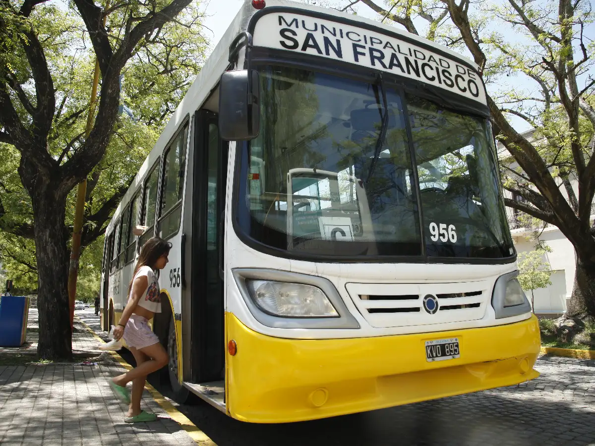 Transporte urbano de pasajeros: el viernes se normaliza el servicio
