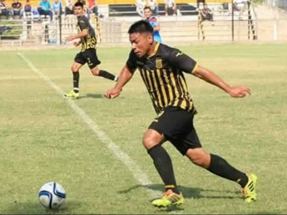 Lucas Pires, ex jugador de Alm.Brown, fue asesinado en el marco de una pelea familiar.