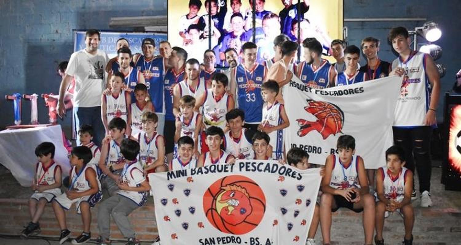 Pescadores tuvo su Fiesta del Deporte y distinguió a sus atletas