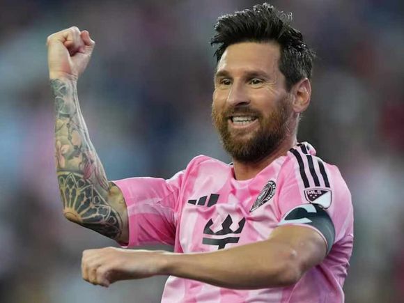 Messi brilla con otro doblete y le da la victoria a Inter Miami ante Nashville