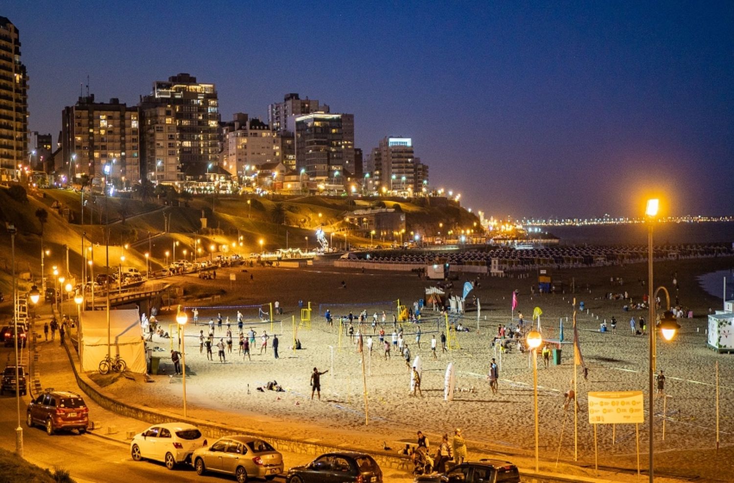 Comienzan las actividades en la Playa Deportiva EMDER