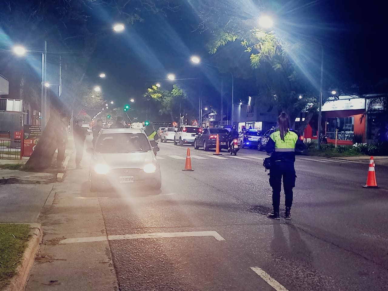 Fuerte operativo de control policial derivó en 36 personas identificadas