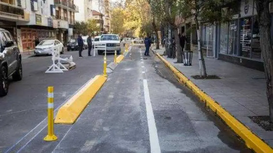 Renuevan el pedido para destinar lo recaudado por fotomultas a la construcción de bicisendas 