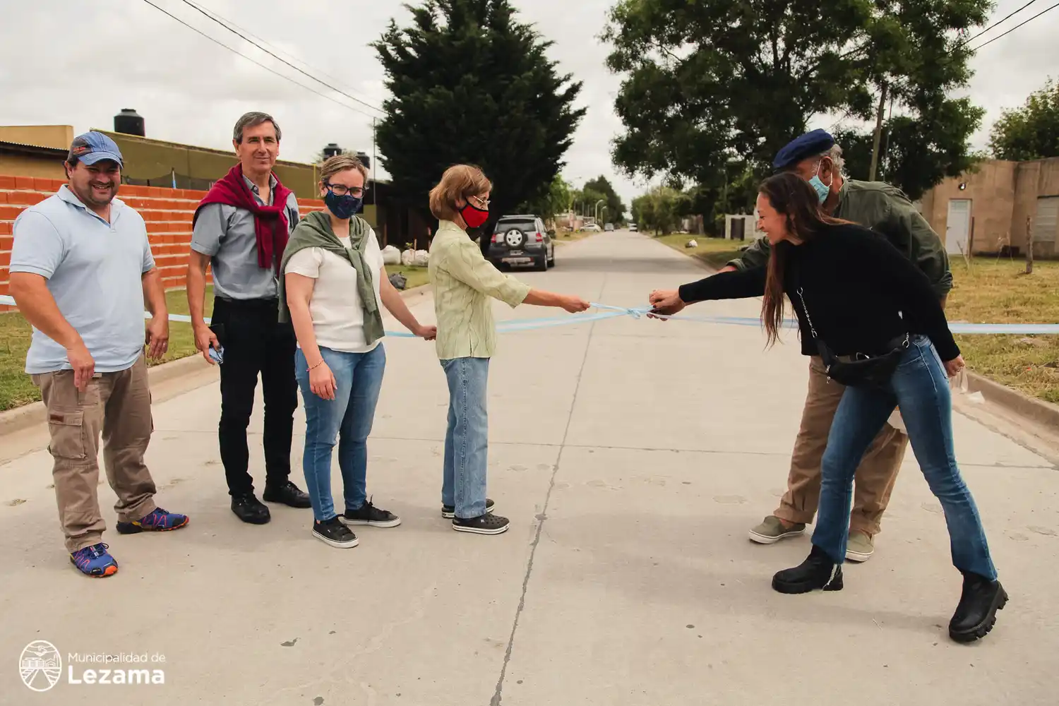 Harispe inauguró las cuadras número 57 y 58 en Gregorio Lezama