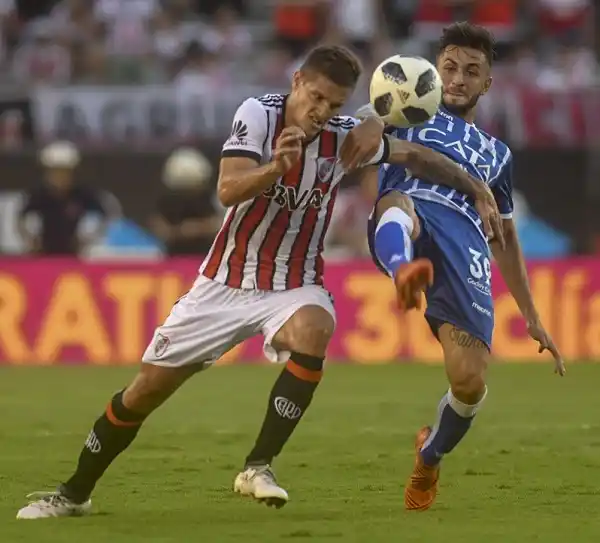 River igualó 2 a 2 con Godoy Cruz en un partido cargado de polémicas