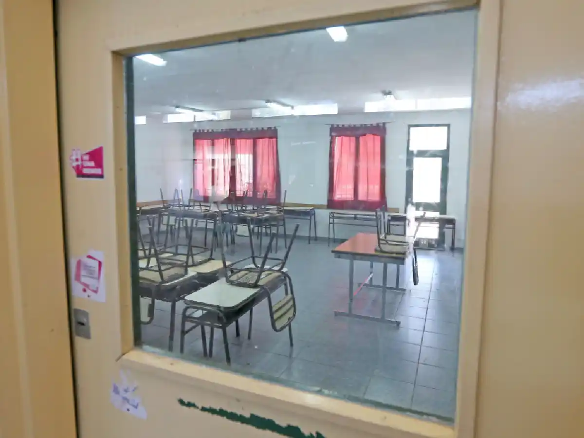 Por el feriado, hoy no habrá clases y el municipio trabajará con guardias mínimas 