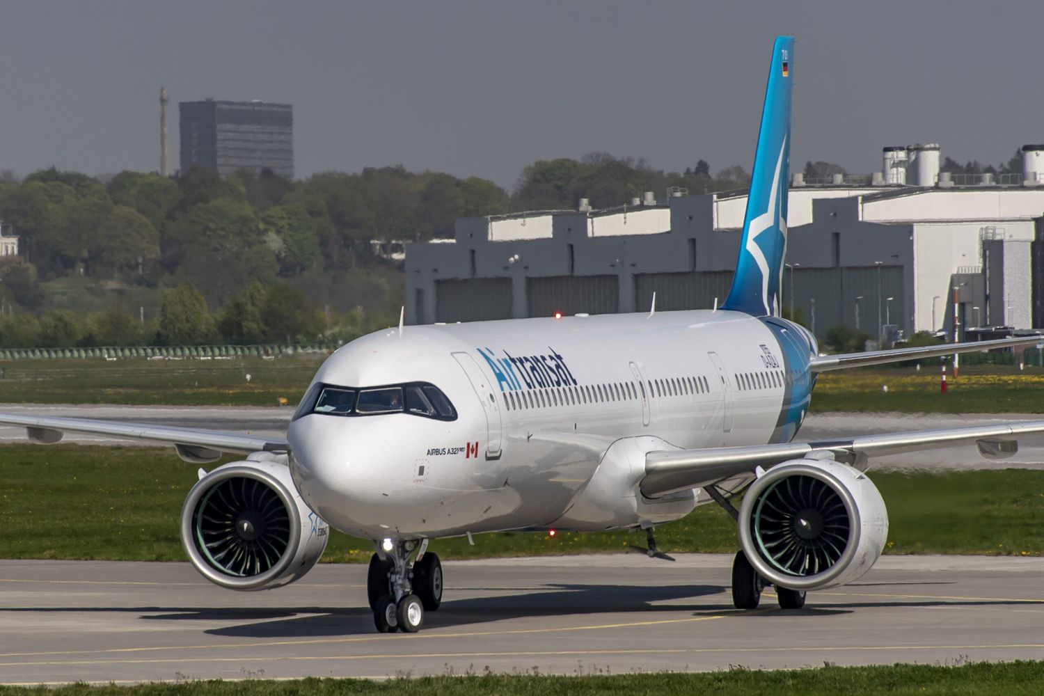 Air Transat inauguró sus vuelos entre Montreal y Tulum