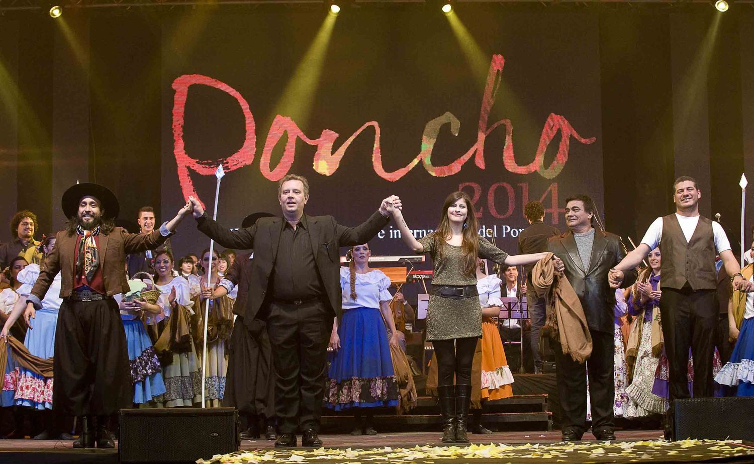 Julio tiene la Fiesta del Poncho, de la Nieve, del Locro, del Zapallo y más