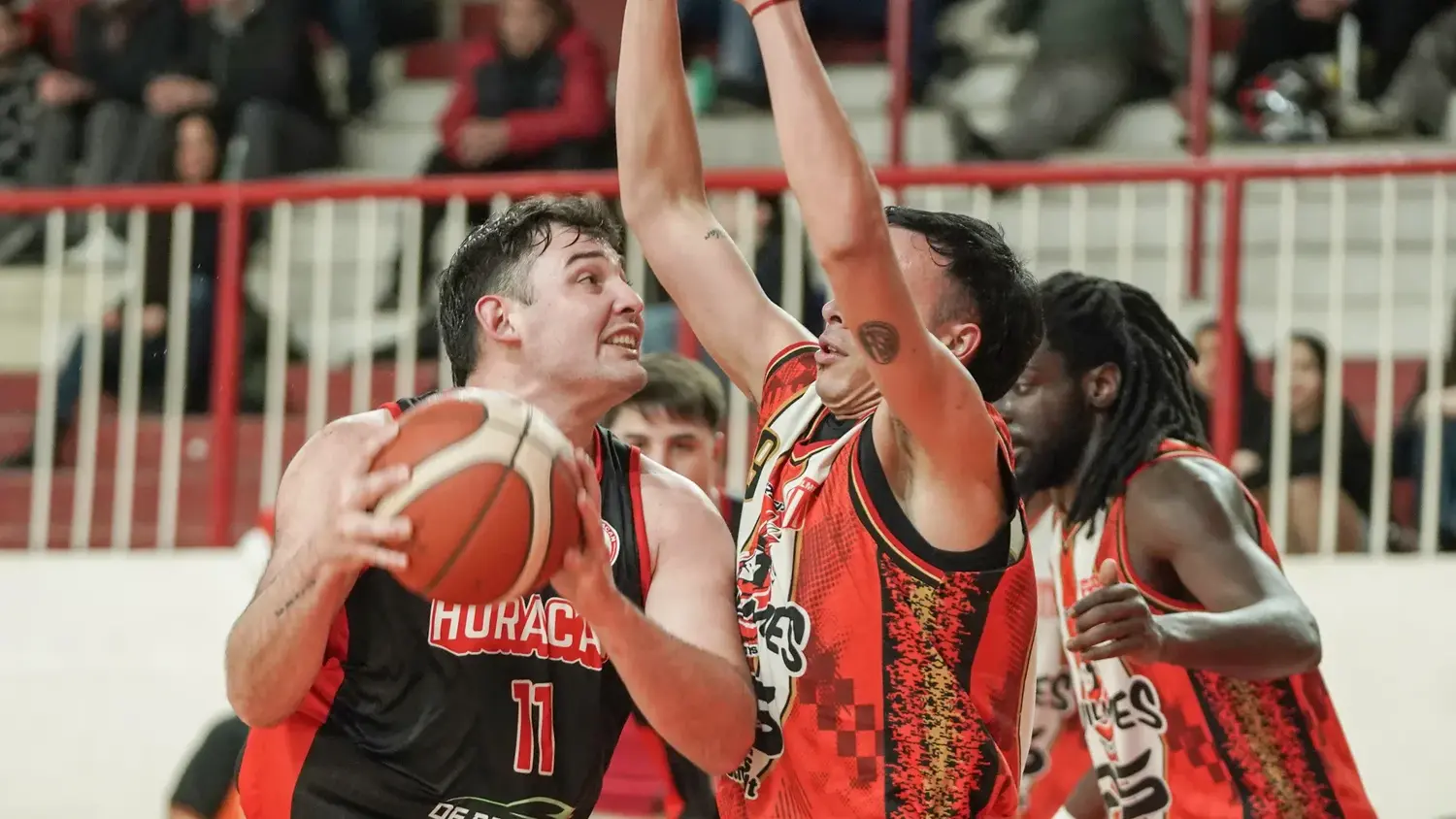 Destacado. Tomás Betbeder fue figura en el duelo ante Quilmes