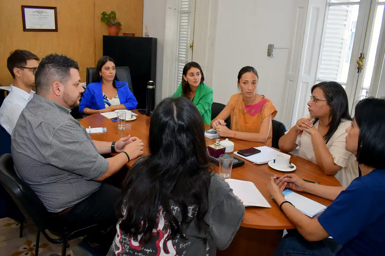 El gobierno provincial delinea políticas de cuidado en salud mental para mujeres en situación de violencia
