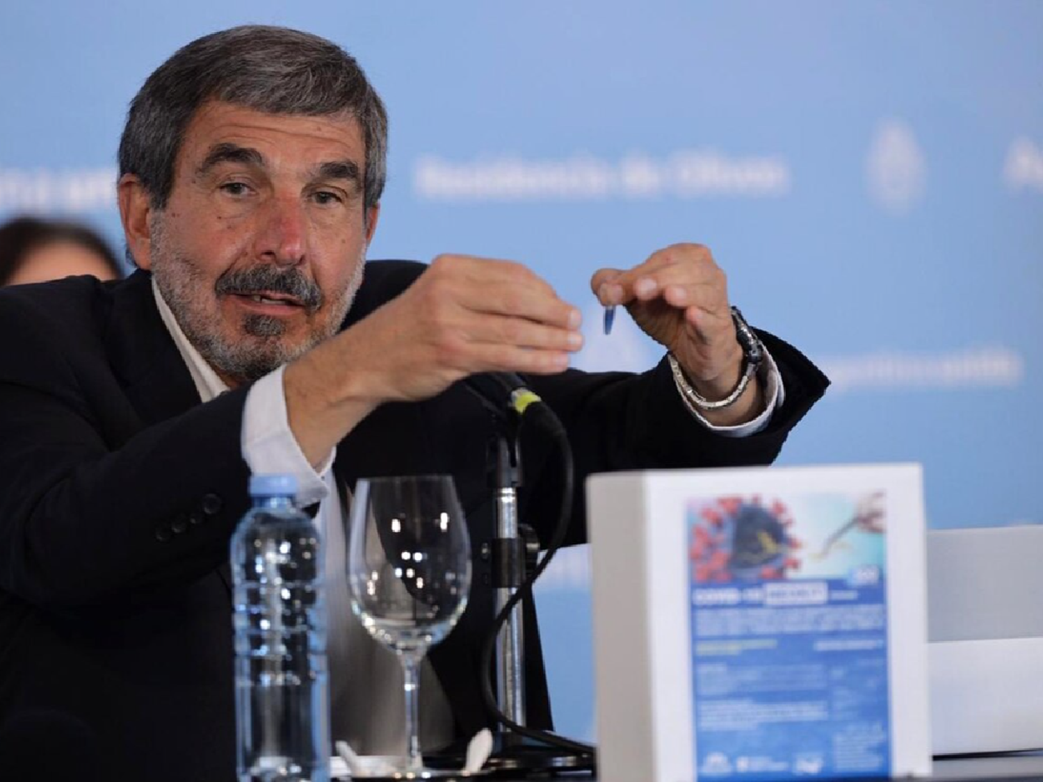"La vacuna argentina contra el coronavirus "podría estar en un año y medio"