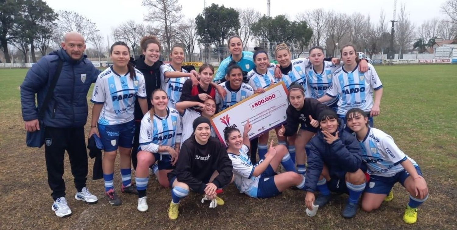 En fútbol femenino, Atlético Rafaela se metió en semifinales.