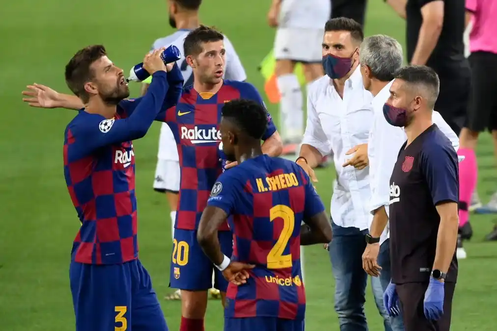 Barcelona goleó al Napoli y asegura su boleto a Portugal