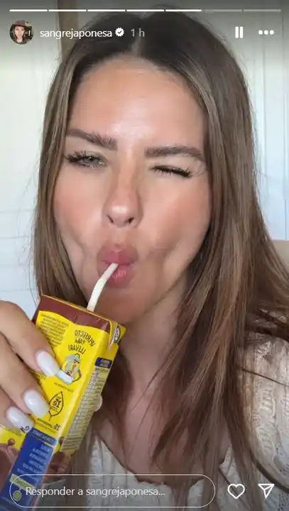 La China haciendo alusión a los poémicos chats de Mauro Icardi