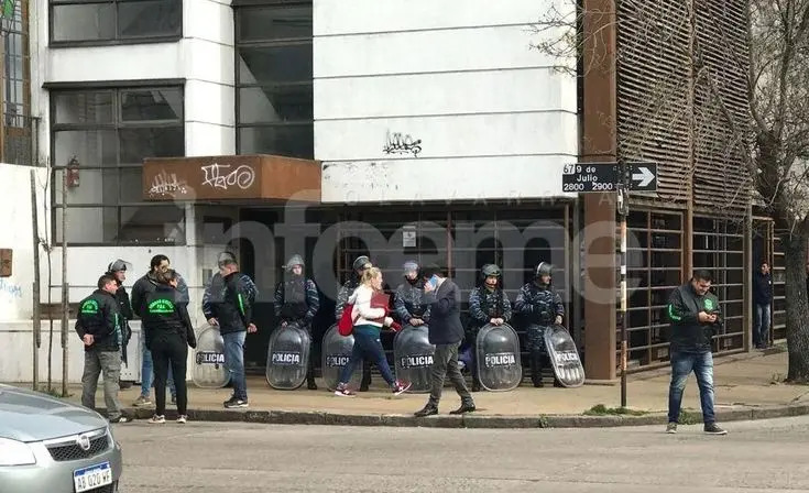 Olavarría: Allanamientos, detenciones y causas penales contra sindicalistas de la UOCRA