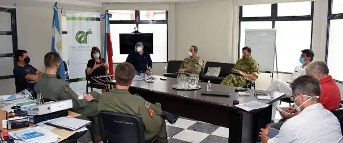 Definen el plan de vacunación contra el COVID-19 junto a las Fuerzas Armadas