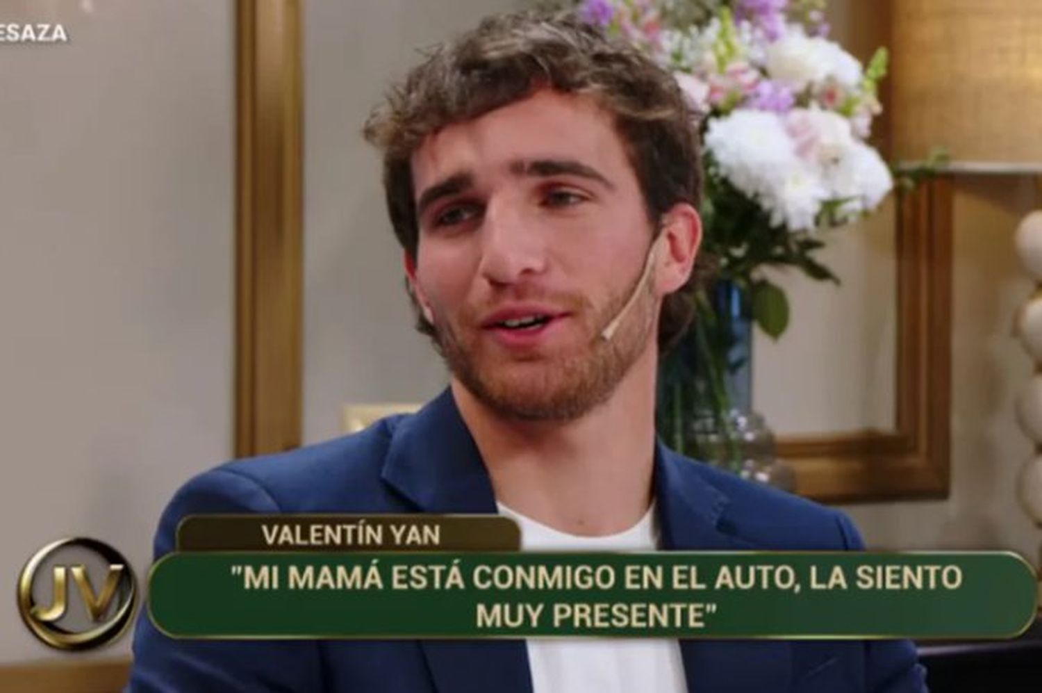 Valentín Yan recordó a su mamá en su visita a la mesa de Juana Viale.