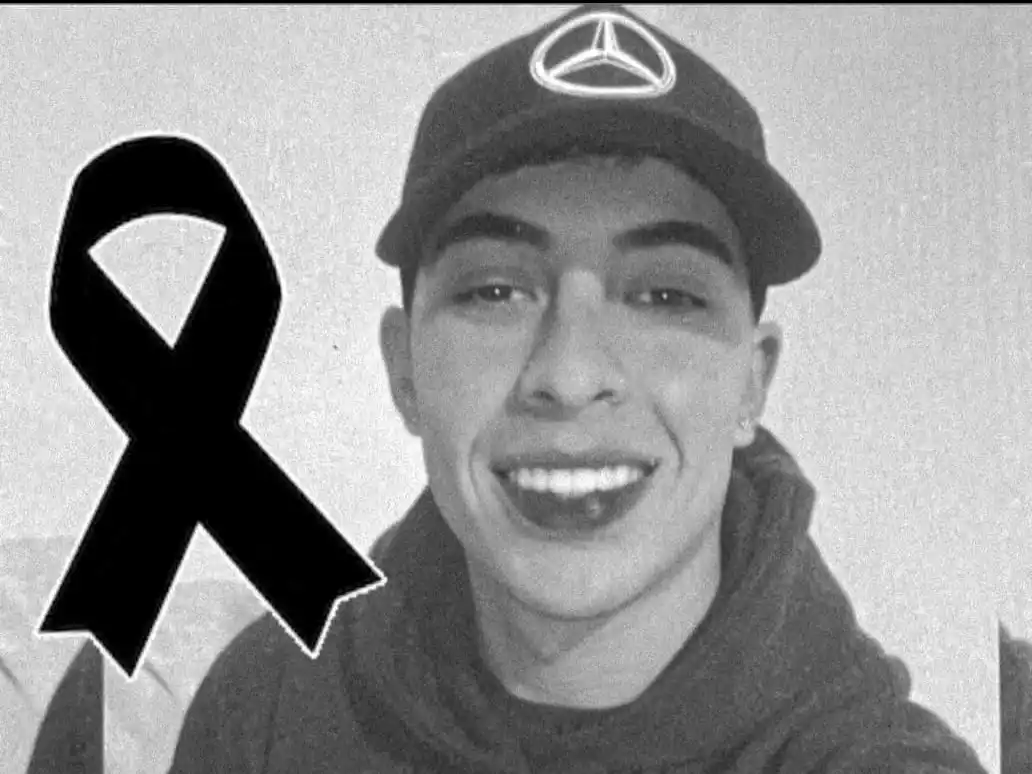 Tomás Cabral tenía 23 años y estaba como un operario temporal.