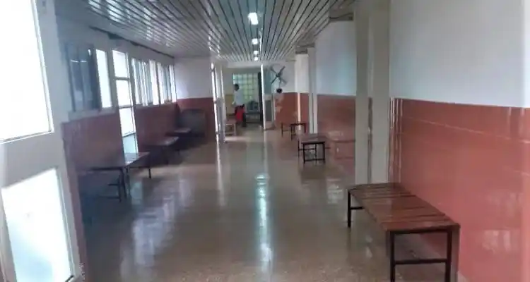 La mamá que le pegó a una enfermera del Hospital y tuvo un altercado con el director explicó por qué reaccionó de esa manera
