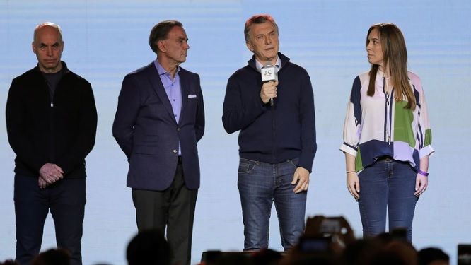 Mauricio Macri convocará a todos los candidatos presidenciales