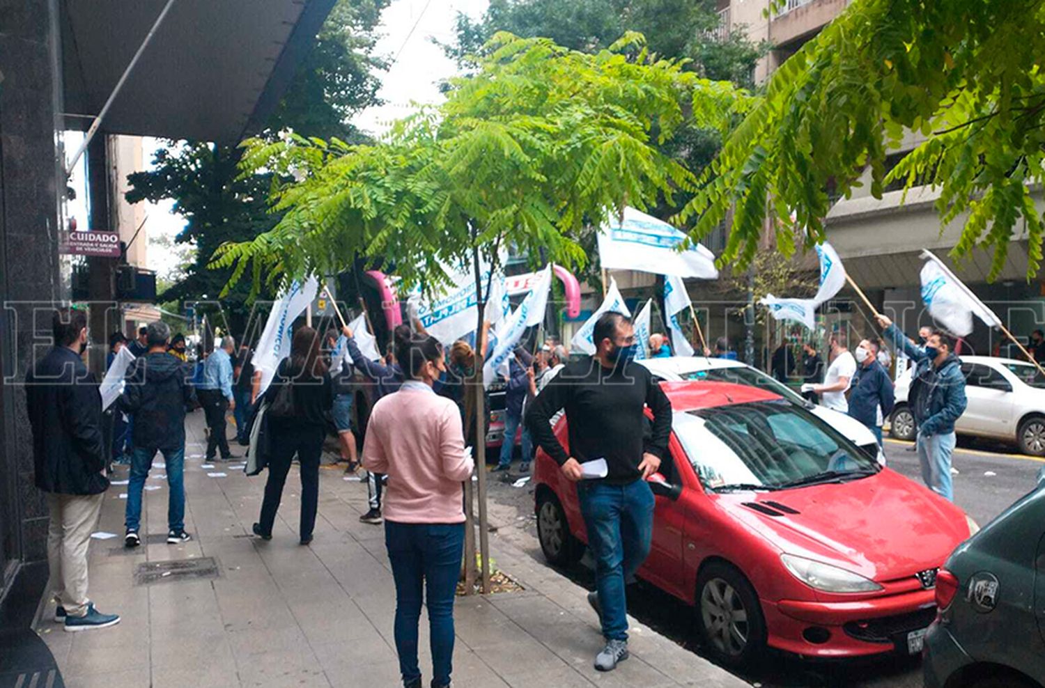 "Es momento que escuchen a los trabajadores, de lo contrario nos van a tener en las calles"