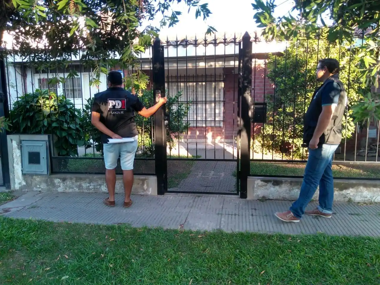 Esperanza: detuvieron a una mujer por ejercicio ilegal de la profesión